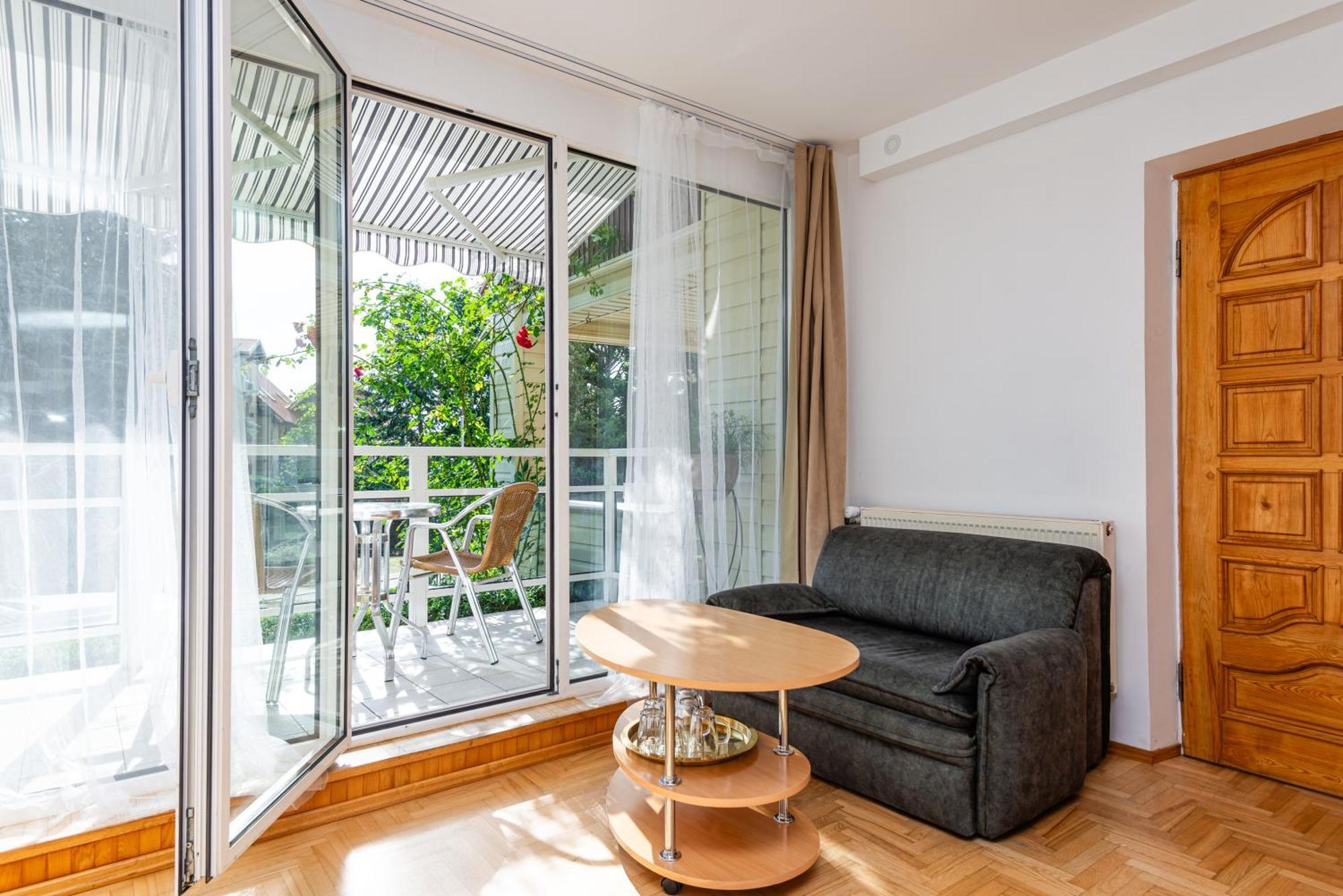 Pas Juste Apartment Нида Екстериор снимка